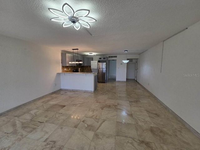 2424 W TAMPA BAY BOULEVARD I103, Tampa, FL 33607