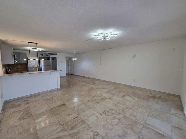 2424 W TAMPA BAY BOULEVARD I103, Tampa, FL 33607