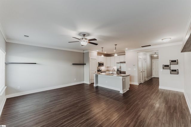 206 Button Willow Street, Taylors, SC 29687