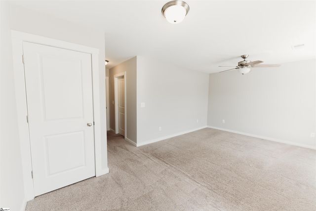 206 Button Willow Street, Taylors, SC 29687