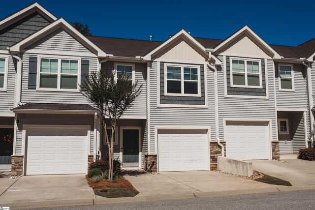 206 Button Willow Street, Taylors, SC 29687