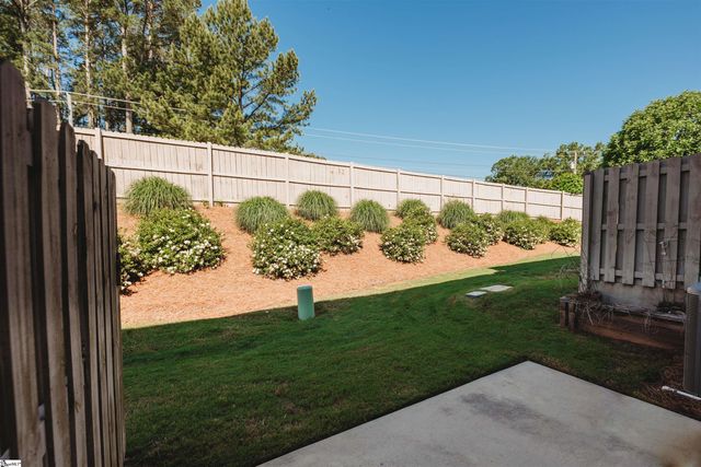 206 Button Willow Street, Taylors, SC 29687