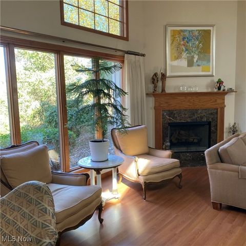 33110 Wren Haven Circle, North Ridgeville, OH 44039