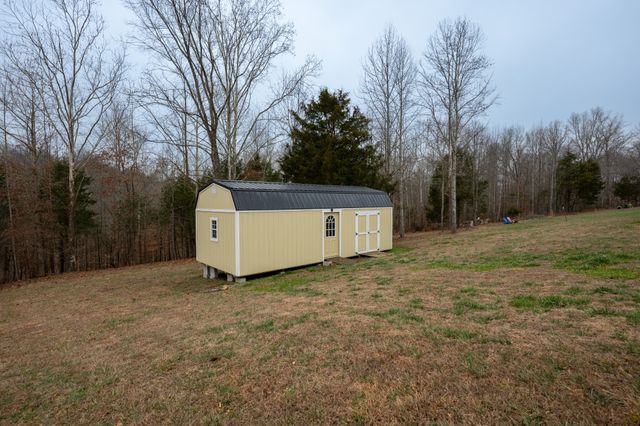 828 Kirbytown Rd, Lafayette, TN 37083