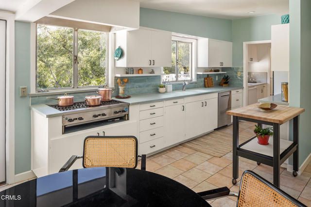 680 Linda Vista Avenue, Pasadena, CA 91105