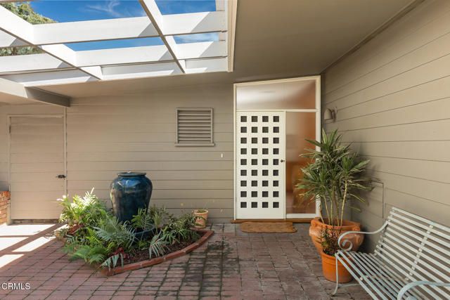 680 Linda Vista Avenue, Pasadena, CA 91105