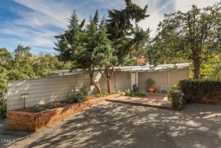 680 Linda Vista Avenue, Pasadena, CA 91105