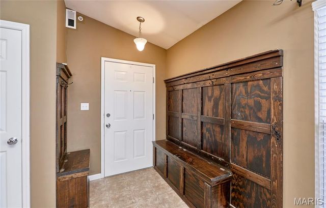 3624 Capri Way, St Peters, MO 63304