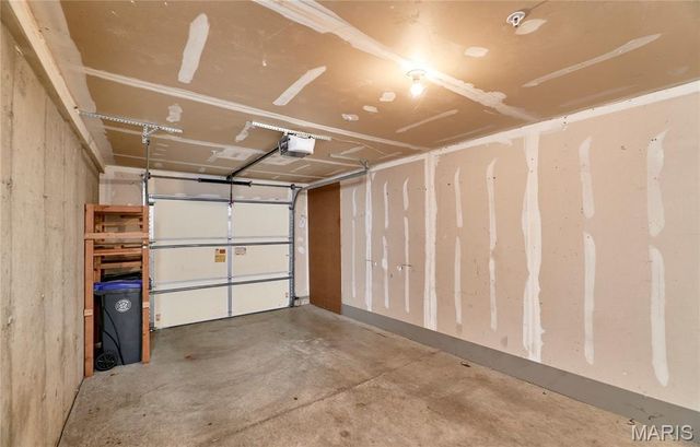 3624 Capri Way, St Peters, MO 63304