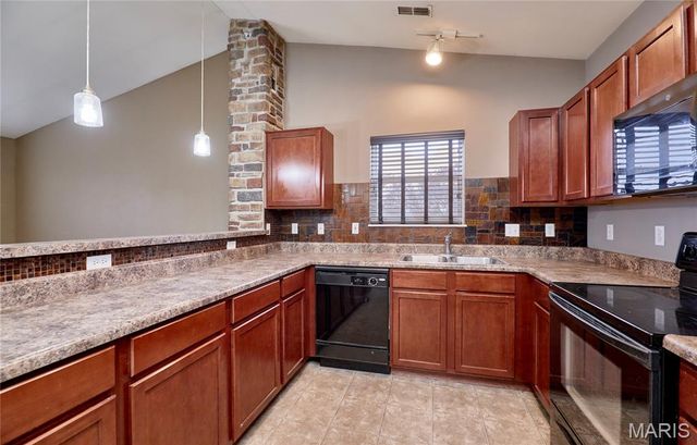 3624 Capri Way, St Peters, MO 63304