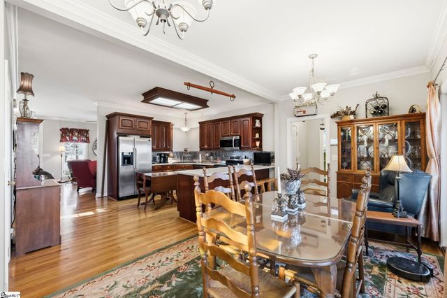 390 Blakely Avenue, Piedmont, SC 29673