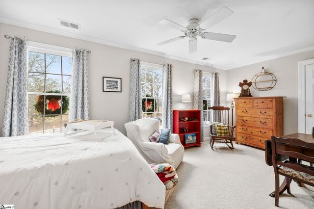 390 Blakely Avenue, Piedmont, SC 29673
