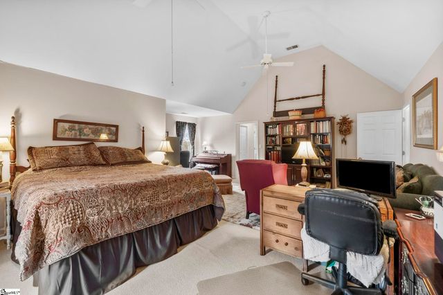 390 Blakely Avenue, Piedmont, SC 29673
