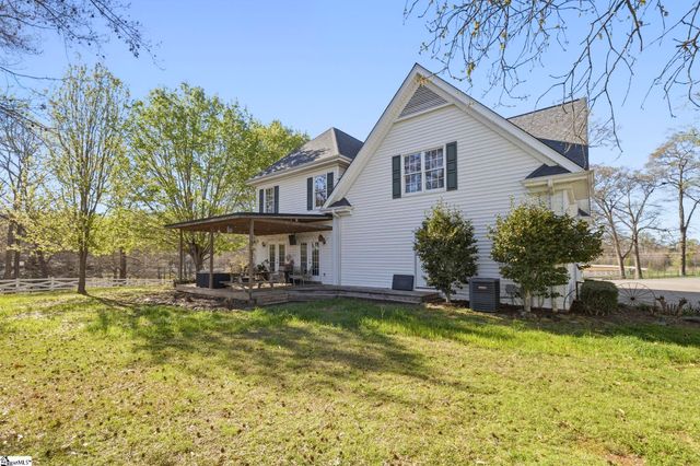 390 Blakely Avenue, Piedmont, SC 29673