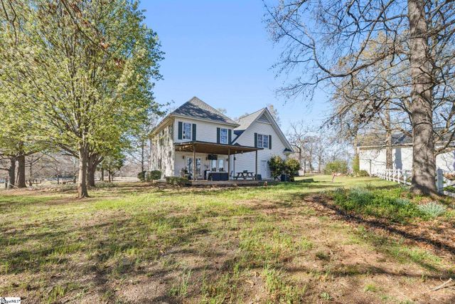 390 Blakely Avenue, Piedmont, SC 29673