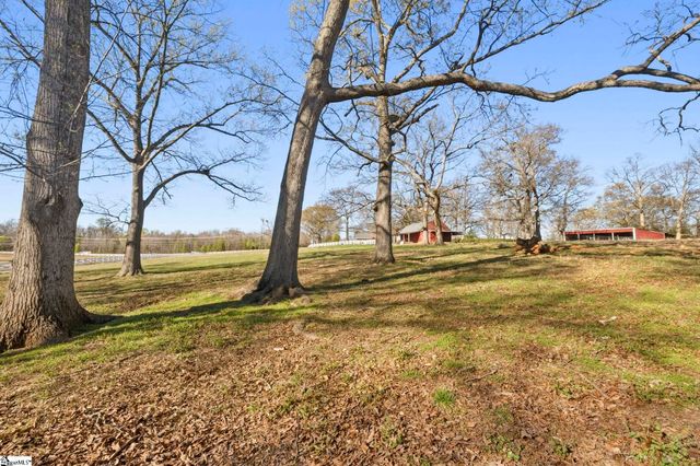 390 Blakely Avenue, Piedmont, SC 29673