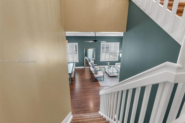 4038 NW 85th Ave, Cooper City, FL 33024