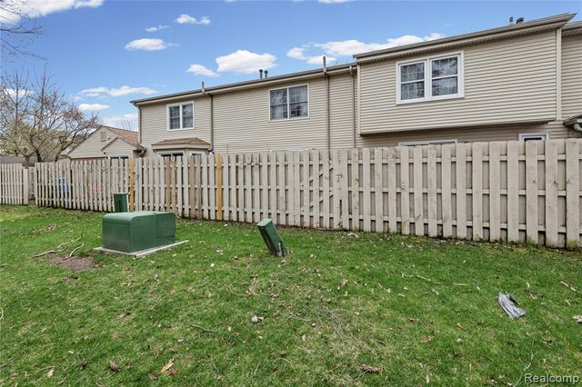 24762 Bashian Drive, Novi, MI 48375