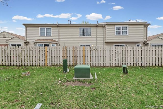 24762 Bashian Drive, Novi, MI 48375