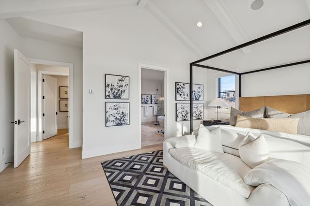 7361 Harlow Dr, College Grove, TN 37046