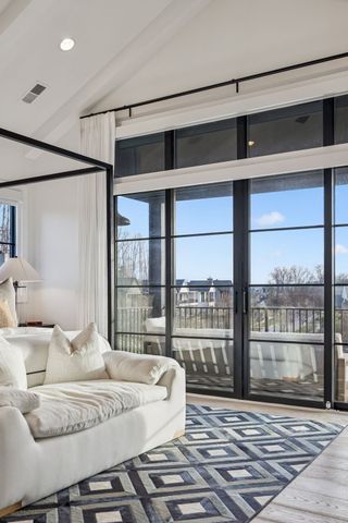 7361 Harlow Dr, College Grove, TN 37046