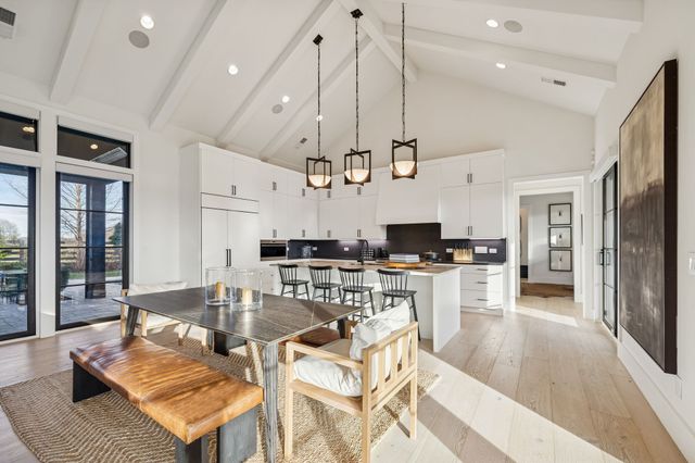 7361 Harlow Dr, College Grove, TN 37046