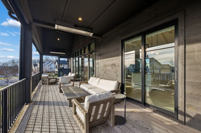 7361 Harlow Dr, College Grove, TN 37046