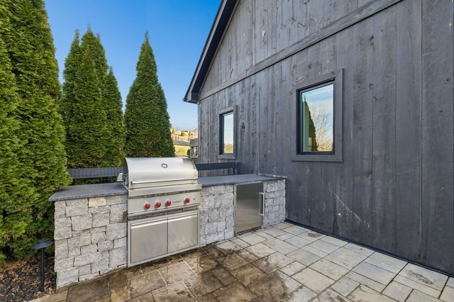 7361 Harlow Dr, College Grove, TN 37046