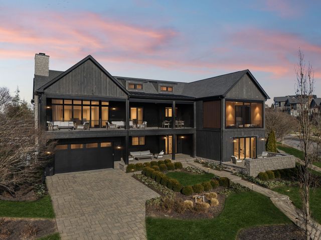 7361 Harlow Dr, College Grove, TN 37046