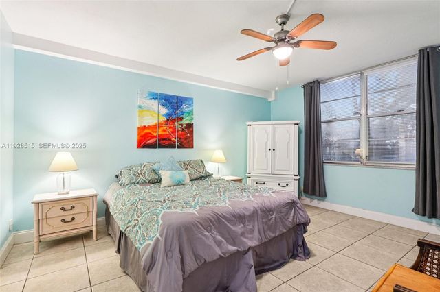 2900 NW 48th Ter 115, Lauderdale Lakes, FL 33313