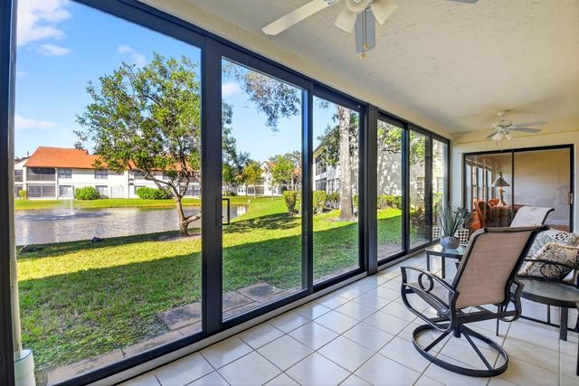 3042 Lucerne Park Drive 5612, Greenacres, FL 33467