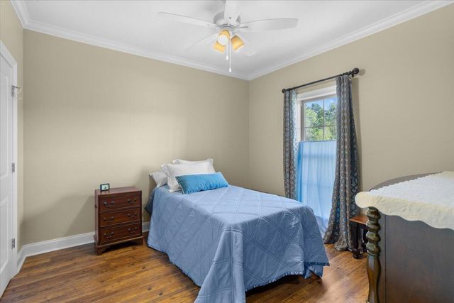 26 W Cadbury Ln., Hattiesburg, MS 39402