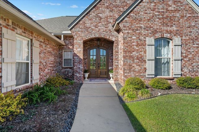 26 W Cadbury Ln., Hattiesburg, MS 39402