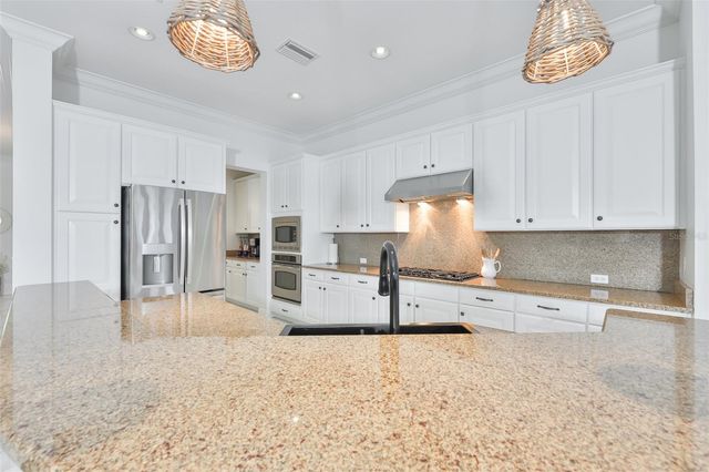 5318 LOON NEST COURT, Apollo Beach, FL 33572