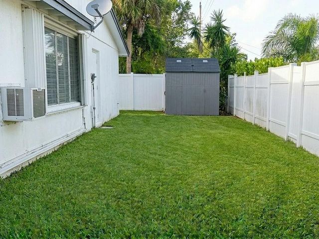 1511 Seabrook Road, Jupiter, FL 33469