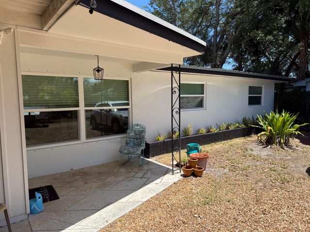 1511 Seabrook Road, Jupiter, FL 33469