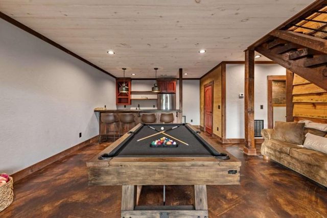 127 Twin Creeks Road, Blue Ridge, GA 30541