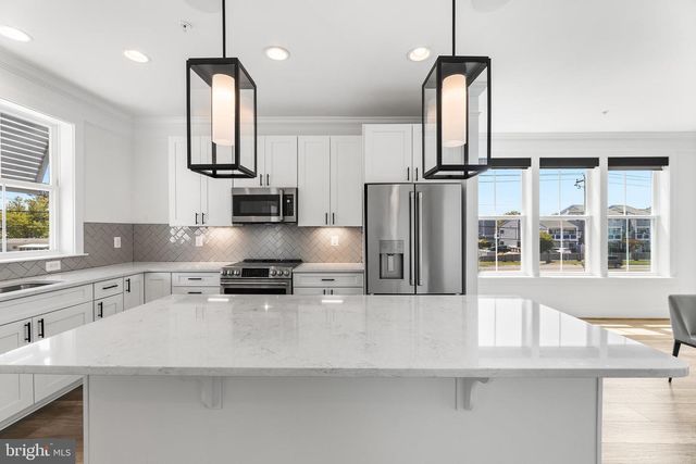 39144 NEW PROVIDENCE LN, Fenwick Island, DE 19944