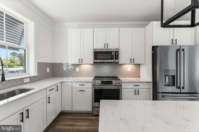 39144 NEW PROVIDENCE LN, Fenwick Island, DE 19944