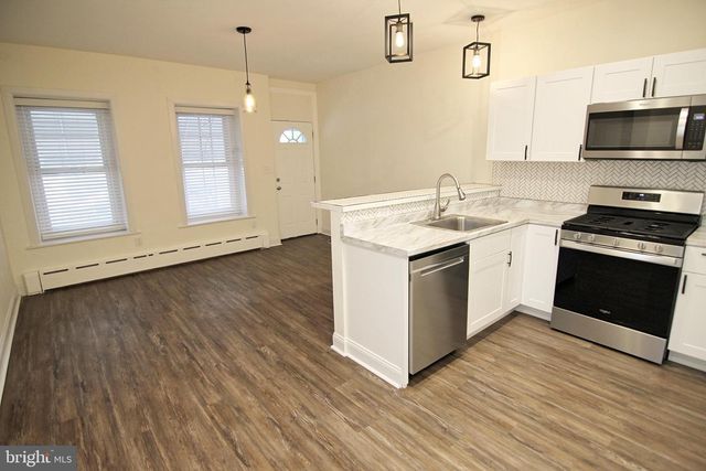 37 W 6TH ST, Bridgeport, PA 19405