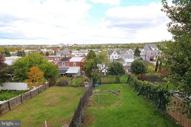 37 W 6TH ST, Bridgeport, PA 19405