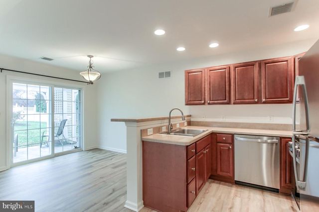 64 KESWICK DRIVE, Mechanicsburg, PA 17050