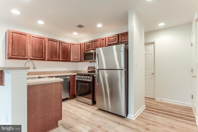 64 KESWICK DRIVE, Mechanicsburg, PA 17050