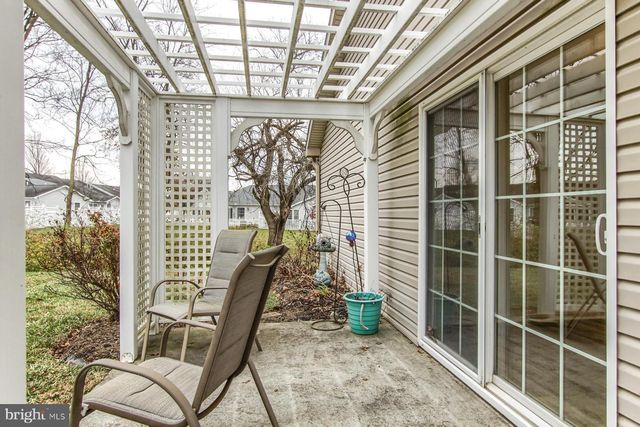 64 KESWICK DRIVE, Mechanicsburg, PA 17050