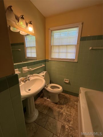 2200 Elkdale Street, Selma, AL 36701