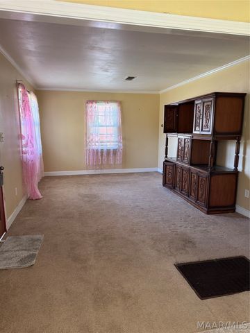 2200 Elkdale Street, Selma, AL 36701