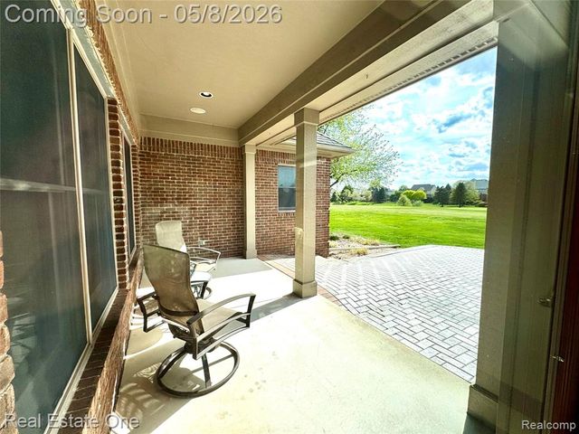 2616 Pebble Beach Drive, Oakland, MI 48363