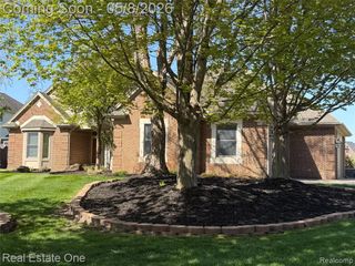 2616 Pebble Beach Drive, Oakland, MI 48363