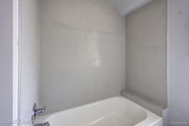 16194 Princeton Street, Detroit, MI 48221