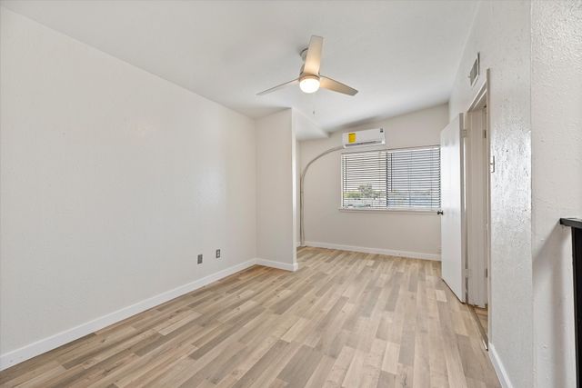2627 Douglas Avenue, Dallas, TX 75219